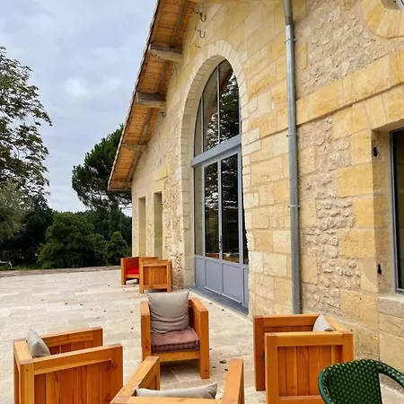 Chateau Erigoye Guest house *