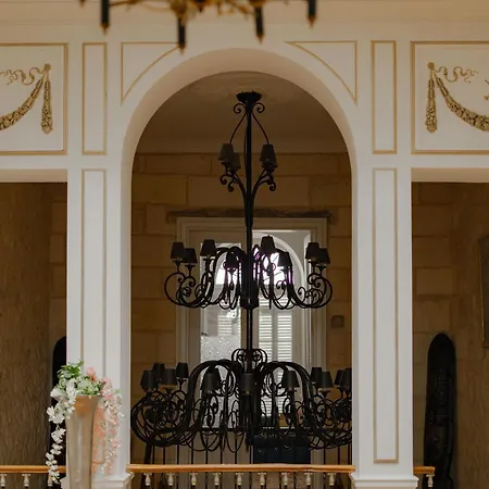 Chateau Erigoye Pensjonat 4*