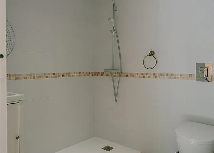 Chateau Erigoye بيت ضيافة 4*