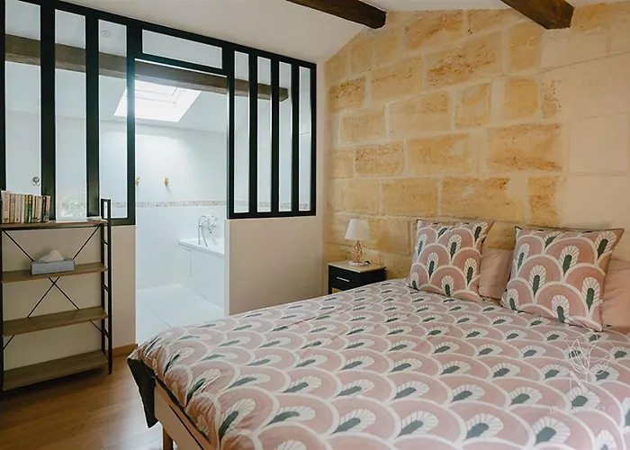 Chateau Erigoye بيت ضيافة Beychac-et-Caillau