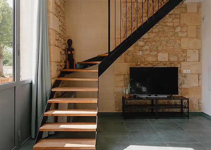 Chateau Erigoye בית הארחה 4*